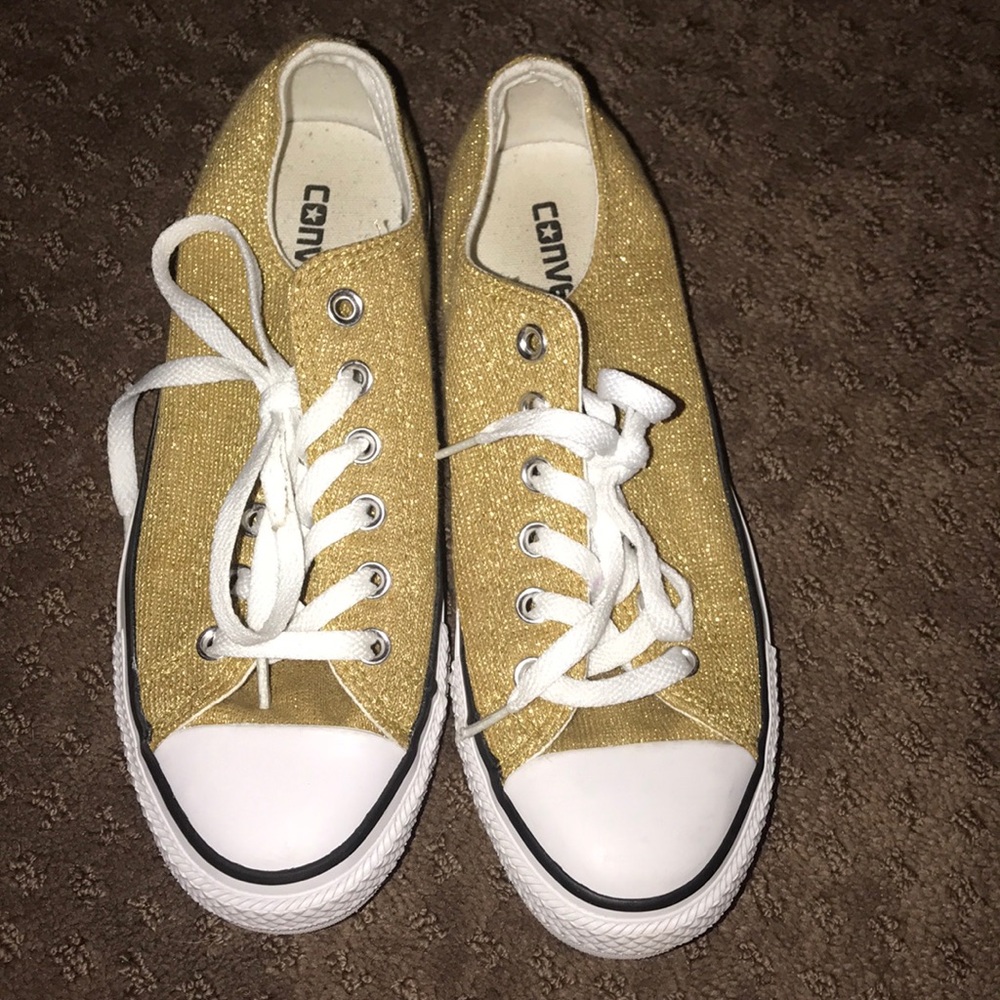 Gold Converse